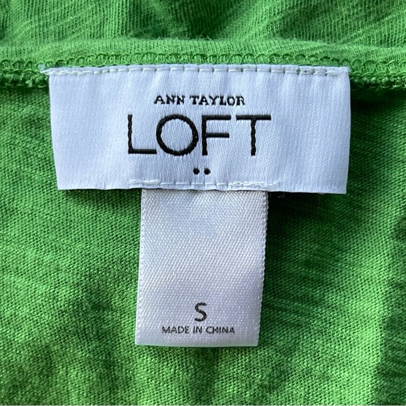 Lot of 4 Graphic Tank Tops & Others MEAN GIRLS LOFT Secret Treasures HOLLISTER S - Picture 4 of 12